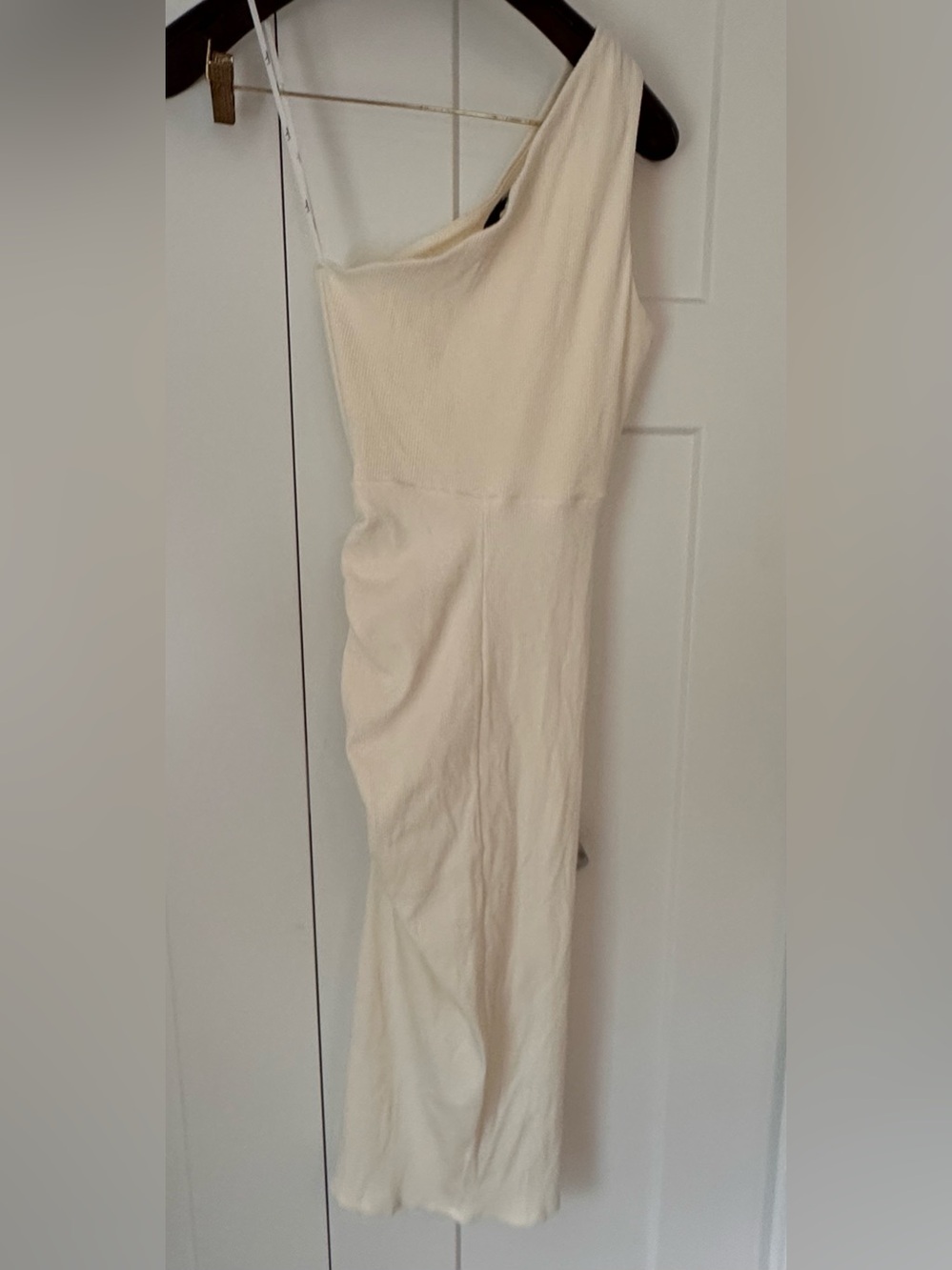 Lulu's One-Shoulder Ribbed Cream Ruched‎ Bodycon Dress M - Picture 3 of 4